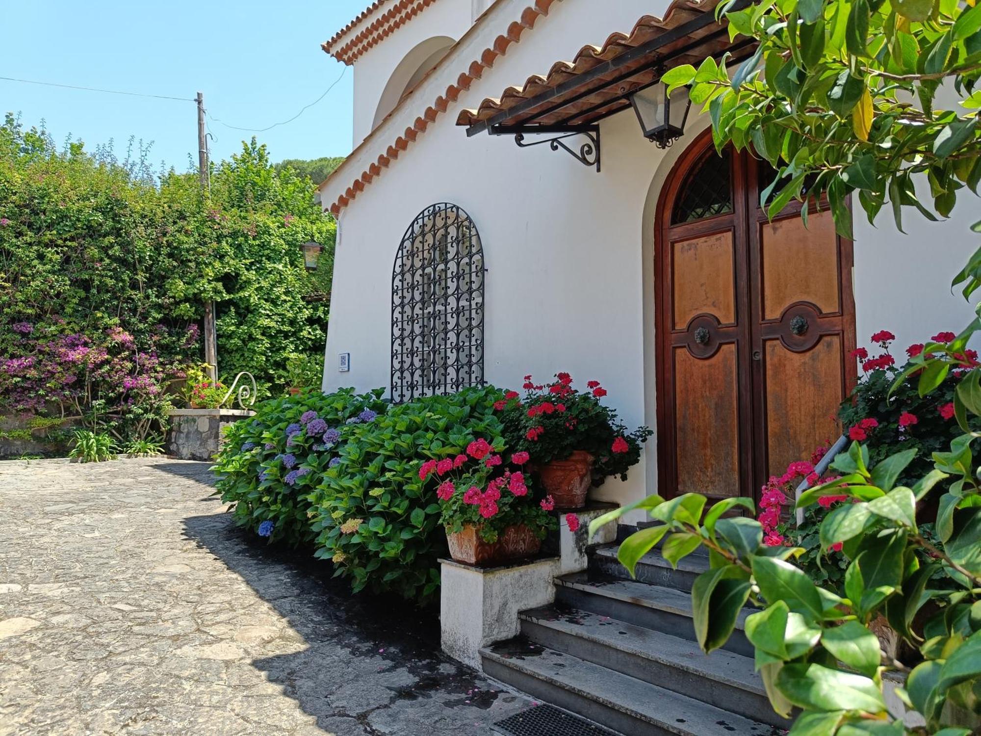 Casa Olivella Appartement Torre del Greco Buitenkant foto